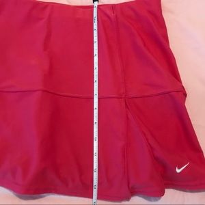 Nike tennis skirt w/ built in shorts size medium